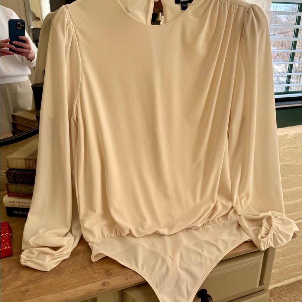 Express bodysuit   Size Small